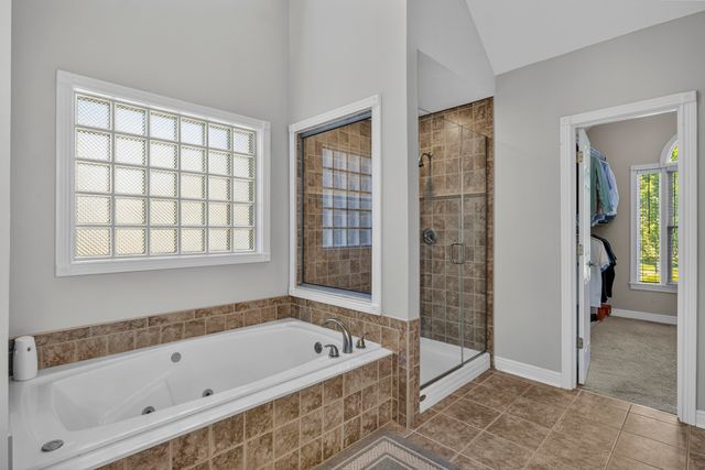 3049 Old Field Way, Lexington, KY 40513