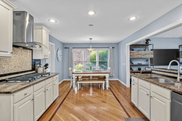 3049 Old Field Way, Lexington, KY 40513