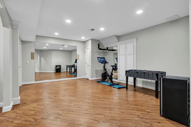 3049 Old Field Way, Lexington, KY 40513