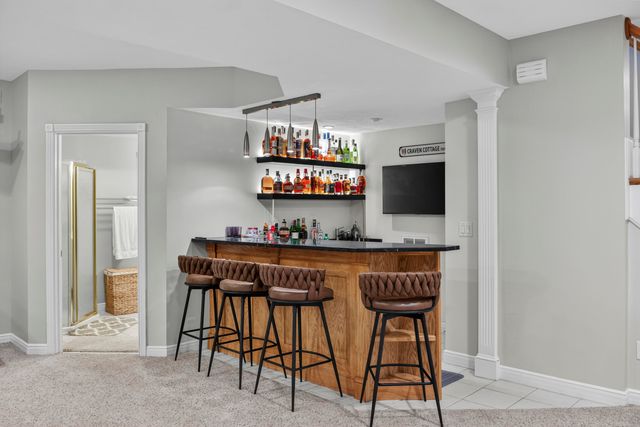 3049 Old Field Way, Lexington, KY 40513