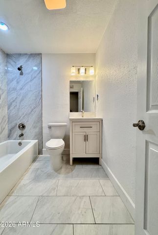 5028 W KRALL Street, Glendale, AZ 85301