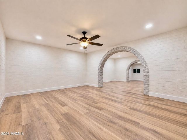5028 W KRALL Street, Glendale, AZ 85301