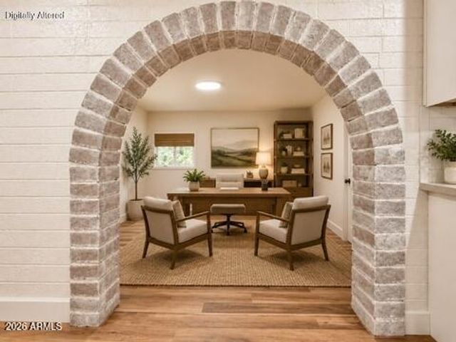 5028 W KRALL Street, Glendale, AZ 85301