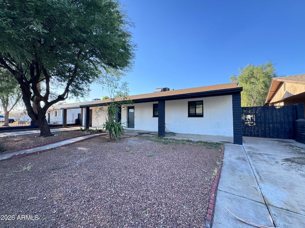 5028 W KRALL Street, Glendale, AZ 85301 — photo 2