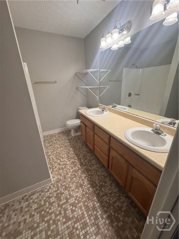 23 Douglas Court, Bloomingdale, GA 31302