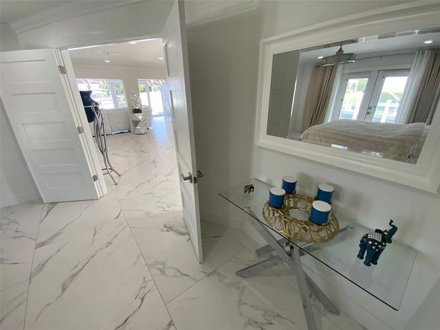 320 HARBOR PASSAGE, Clearwater Beach, FL 33767