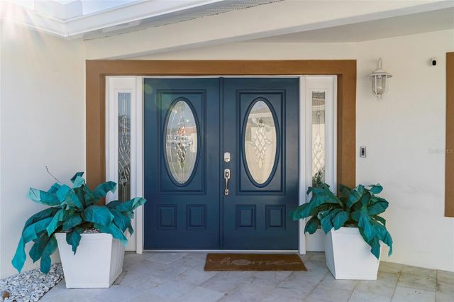 320 HARBOR PASSAGE, Clearwater Beach, FL 33767