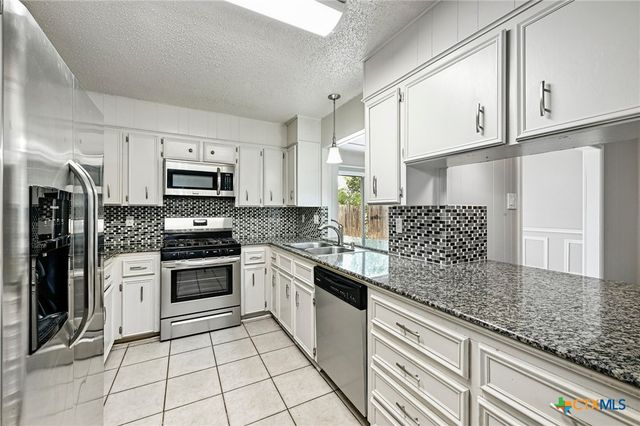 800 Carmen Street, Killeen, TX 76541