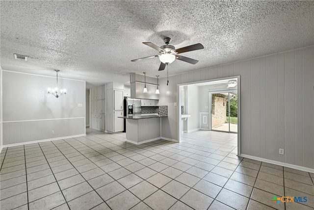 800 Carmen Street, Killeen, TX 76541
