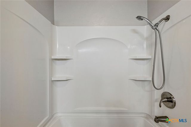 800 Carmen Street, Killeen, TX 76541