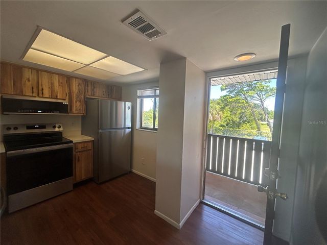 1712 UNIVERSITY LN 307, Cocoa, FL 32922