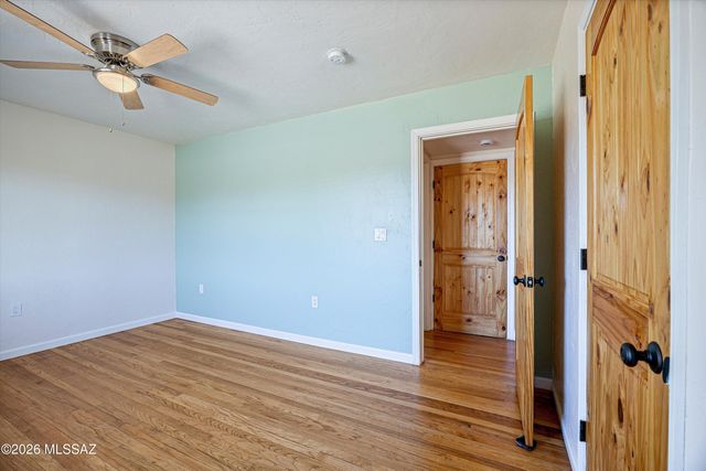 15751 N Twin Lakes Drive, Tucson, AZ 85739