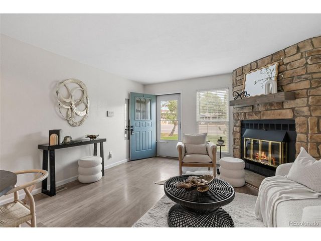 6712 S Independence St, Littleton, CO 80128
