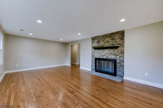 540 Blackpoint Rd, Hillsborough Twp., NJ 08844