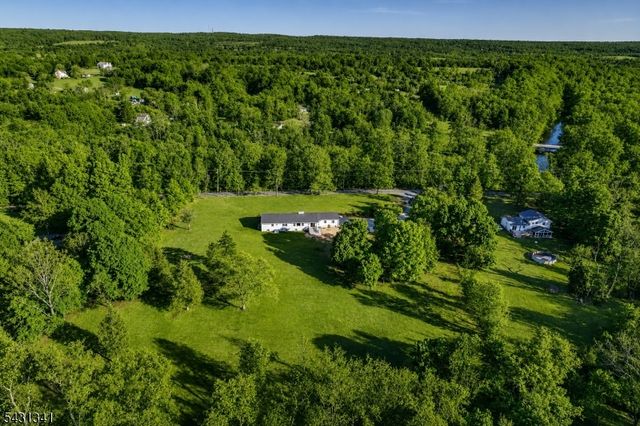 540 Blackpoint Rd, Hillsborough Twp., NJ 08844