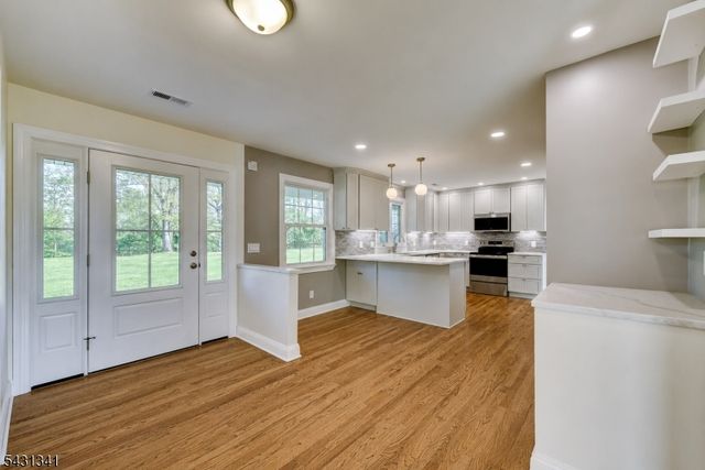 540 Blackpoint Rd, Hillsborough Twp., NJ 08844