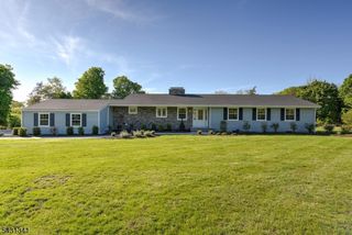 540 Blackpoint Rd, Hillsborough Twp., NJ 08844