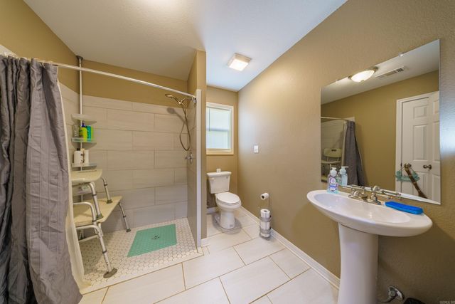 800 Strawberry River Road, Smithville, AR 72466