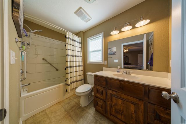 800 Strawberry River Road, Smithville, AR 72466