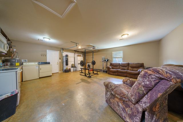 800 Strawberry River Road, Smithville, AR 72466