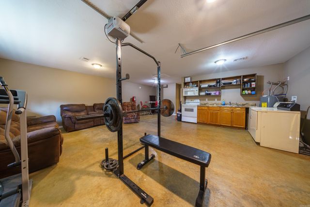 800 Strawberry River Road, Smithville, AR 72466