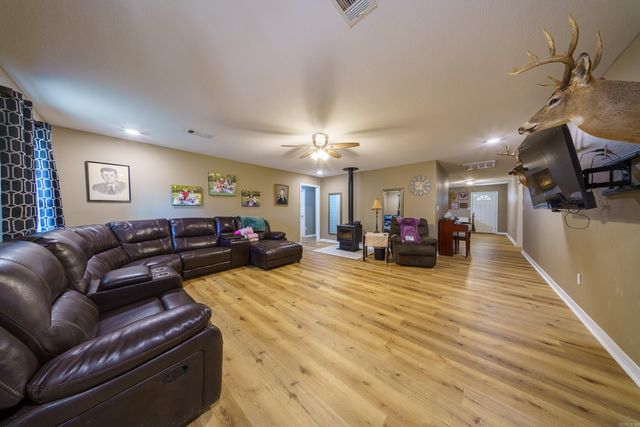 800 Strawberry River Road, Smithville, AR 72466