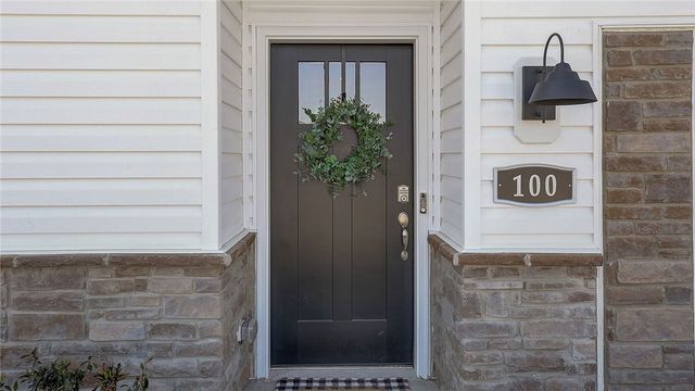 103 Delmonica Dr, Meadowlands, PA 15347