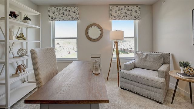 103 Delmonica Dr, Meadowlands, PA 15347