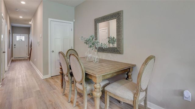 103 Delmonica Dr, Meadowlands, PA 15347