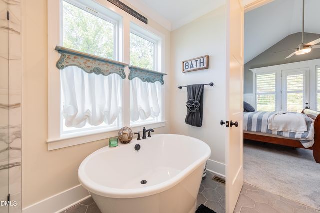 6521 Camellia Creek Drive, Raleigh, NC 27603