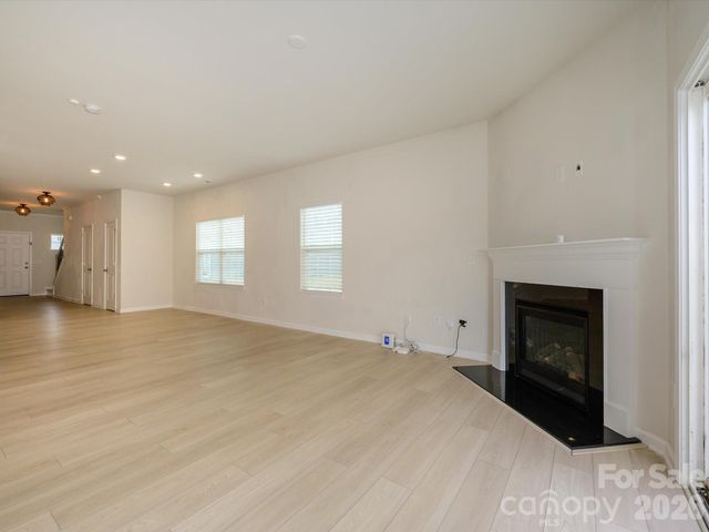 16030 Seagard Cove, Charlotte, NC 28278