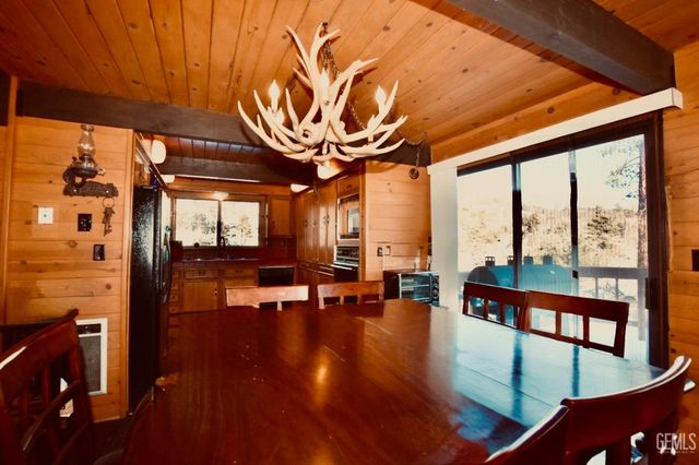 29551 Springwood Court, Tehachapi, CA 93561