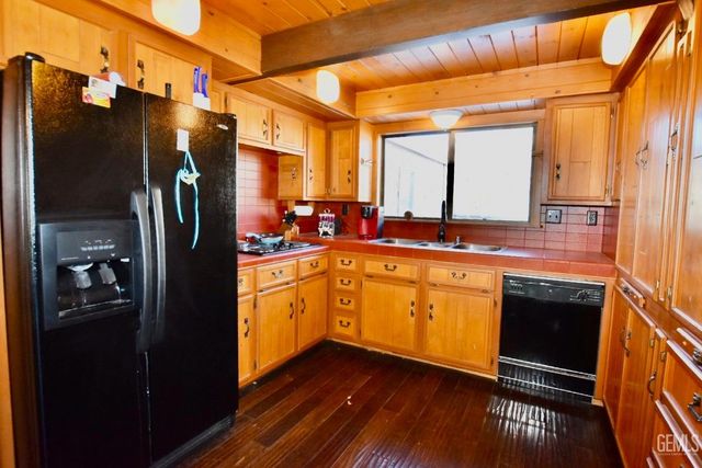 29551 Springwood Court, Tehachapi, CA 93561