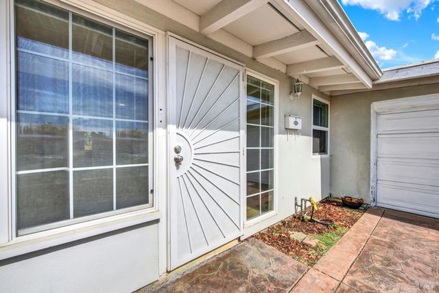 1131 1st St, Fairfield, CA 94533