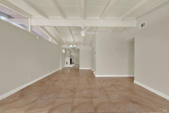 1131 1st St, Fairfield, CA 94533