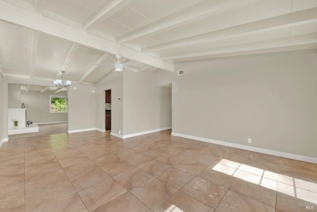 1131 1st St, Fairfield, CA 94533