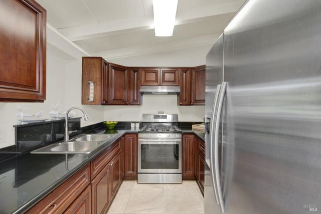 1131 1st St, Fairfield, CA 94533