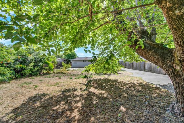 1131 1st St, Fairfield, CA 94533
