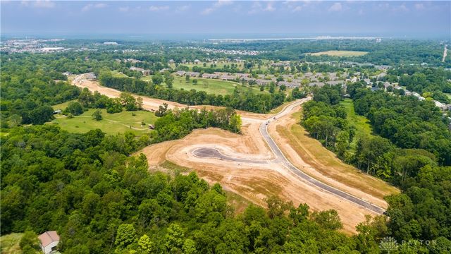 2460 Bent Grass Drive, Beavercreek, OH 45431