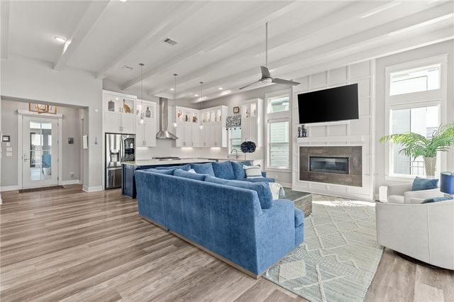 145 Foxtail, Rockport, TX 78382