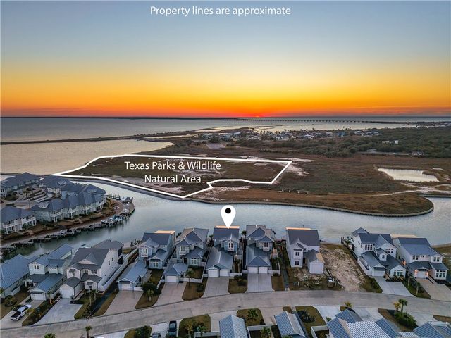 145 Foxtail, Rockport, TX 78382