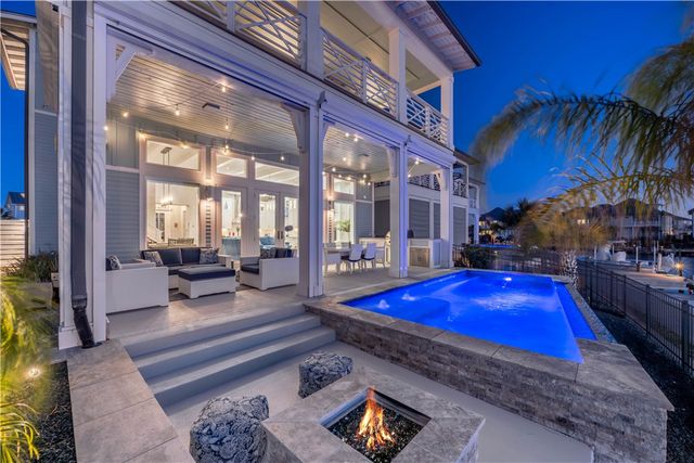 145 Foxtail, Rockport, TX 78382