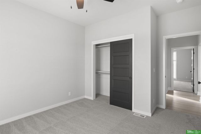 10705 S 219th Avenue, Gretna, NE 68028