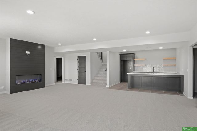 10705 S 219th Avenue, Gretna, NE 68028