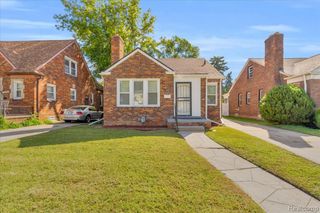 18458 Snowden Street, Detroit, MI 48235