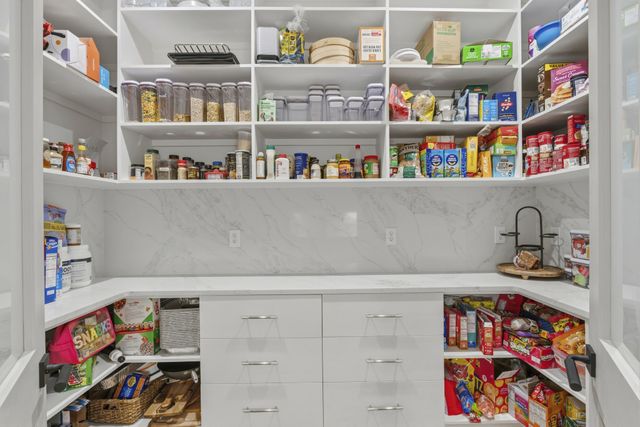 5231 Williamsburg Rd, Brentwood, TN 37027