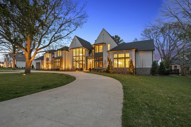5231 Williamsburg Rd, Brentwood, TN 37027