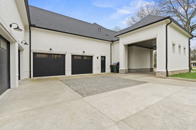5231 Williamsburg Rd, Brentwood, TN 37027