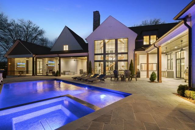 5231 Williamsburg Rd, Brentwood, TN 37027