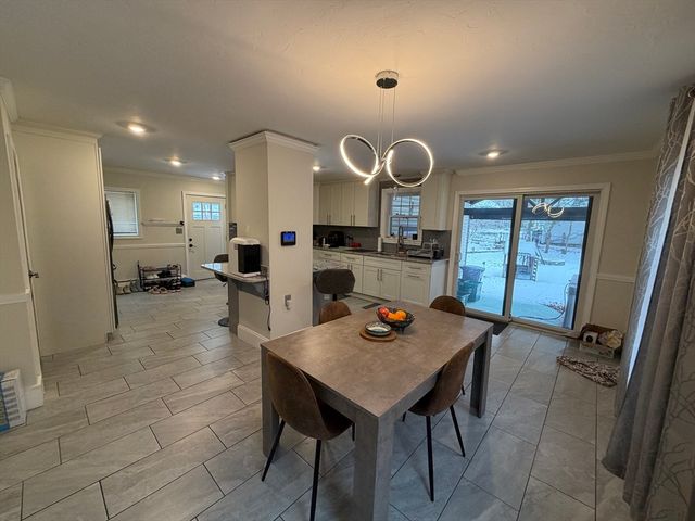 21 Englewood, Worcester, MA 01603